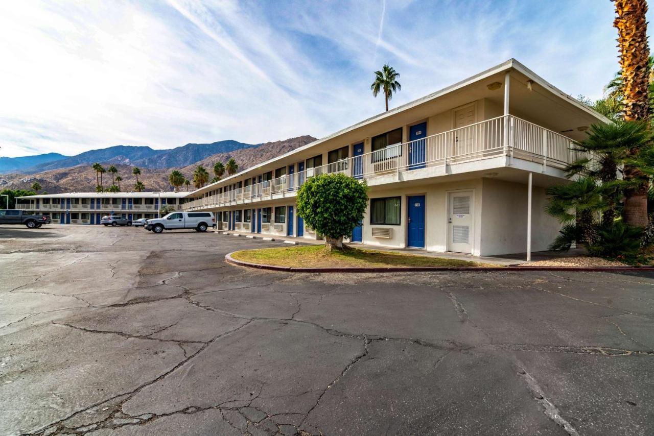 Motel 6-Palm Springs, Ca - East - Palm Canyon Extérieur photo